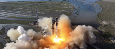 星舰试飞略微翻车？特朗普亲临现场，但SpaceX却没能“筷子夹火箭”