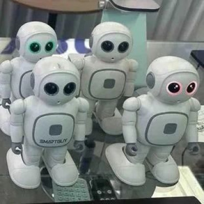 我去华强北走了一圈，发现这里正被另一种AI包围