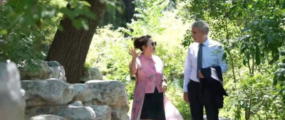 “说中国好话，是拿了中国的钱”？