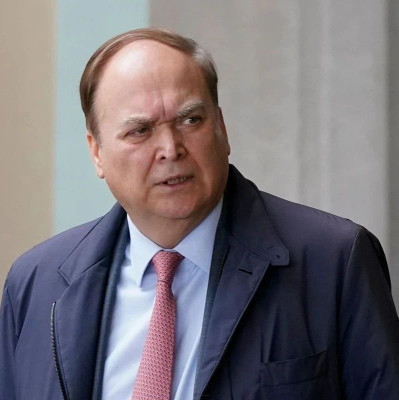 普京签令：免去安东诺夫驻美大使职务