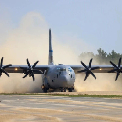 美发“最高等级警报”，美军机出动