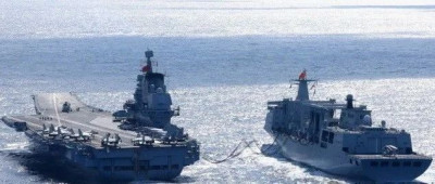 穿过苏拉威西海，辽宁舰