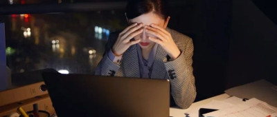 为什么我劝你上班多叹气