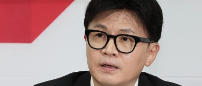 韩国执政党党首辞职