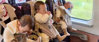 三胞胎坐高铁“买挂票”走红！家长带娃出行该如何购票？