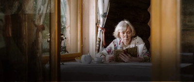 新女性退休样本：56岁出国留学