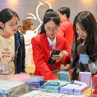 进博新品发布数再创新高，前沿科技产品扎堆亮相