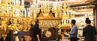 这个小镇，真亮！