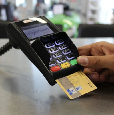 催收班里坐满了老板