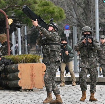 疯狂增重逃兵役，韩国男子被判刑